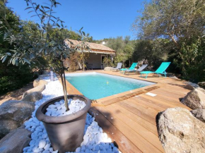 Maison avec piscine chauffée